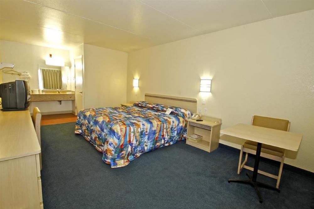 Motel 6-Norfolk, Va Room photo